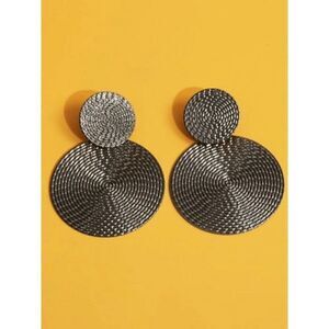 GUN BLACK TEXTURED ROUND GEOMETRIC DANGLE EARRINGS